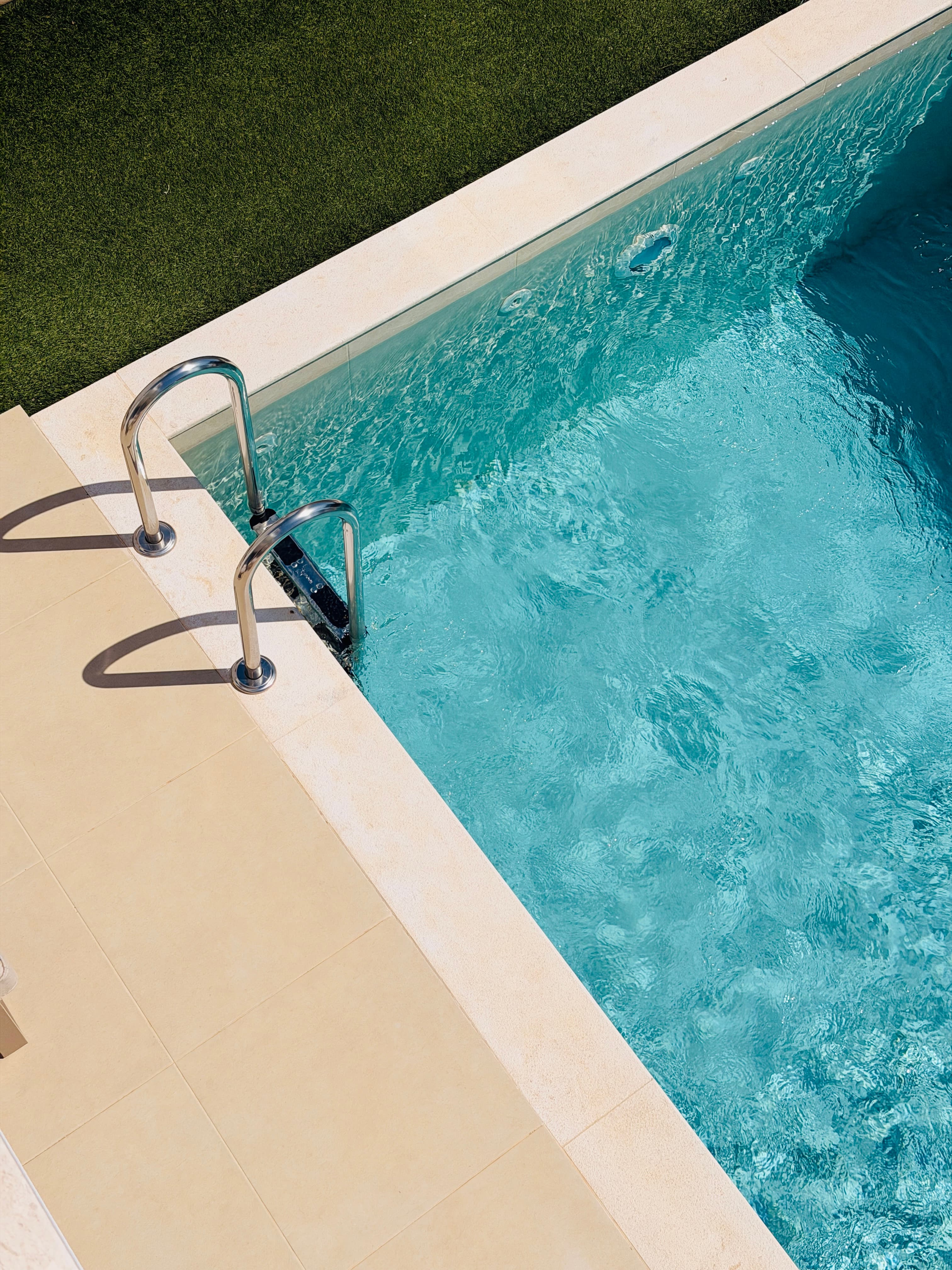 Anna Luxury Villa Slide 7